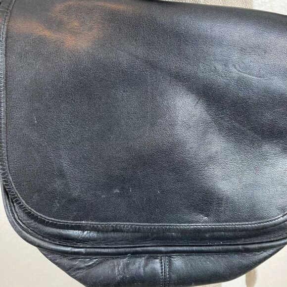 Vintage Coach Patricia Saddle Flap Bag Black Leather Crossbody Messenger 9951 - Picture 12 of 12